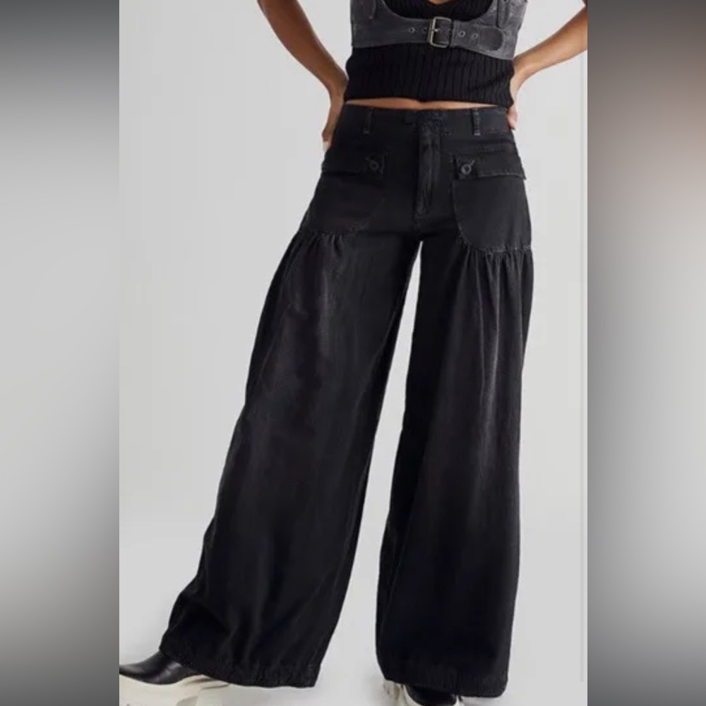 NWT FREE PEOPLE BLACK LOTUS JEANS SIZE 24